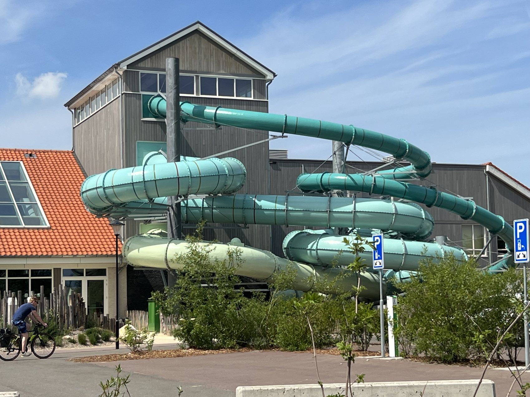 Wasserrutschen im Park